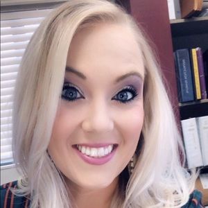 Meet your Posher, Tarrah